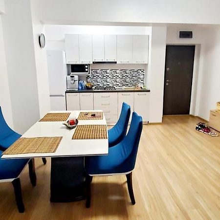 Апартаменты Apartament Mamaia Central Lac Siutghiol 2 Экстерьер фото