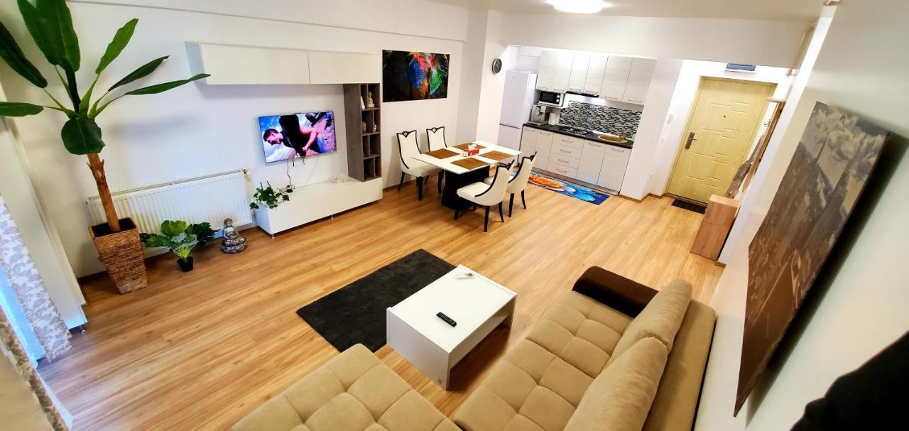 Апартаменты Apartament Mamaia Central Lac Siutghiol 2 Экстерьер фото