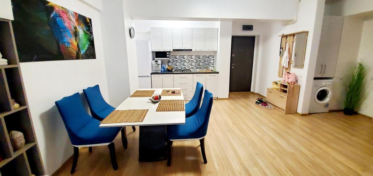 Апартаменты Apartament Mamaia Central Lac Siutghiol 2 Экстерьер фото